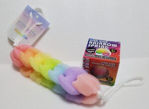 赤ちゃんのビジーボードを100均だけでパパが手作り!